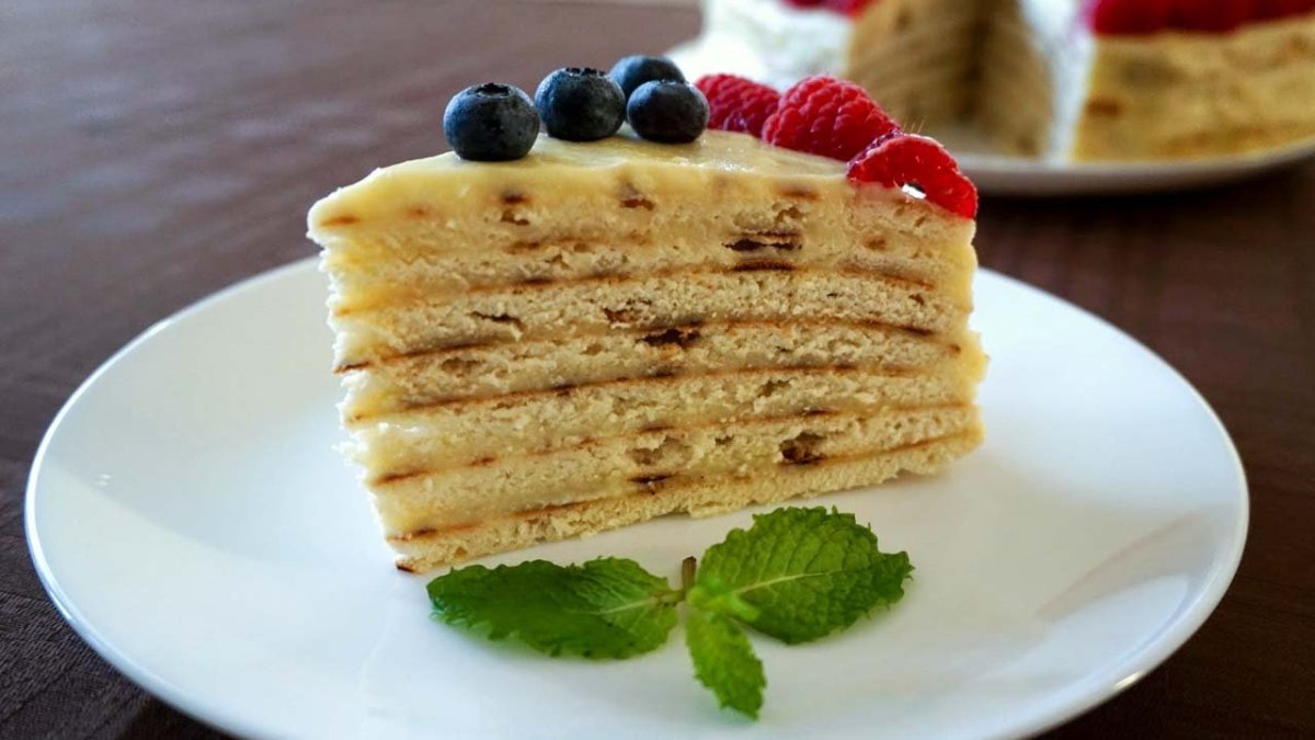 Candice медовик