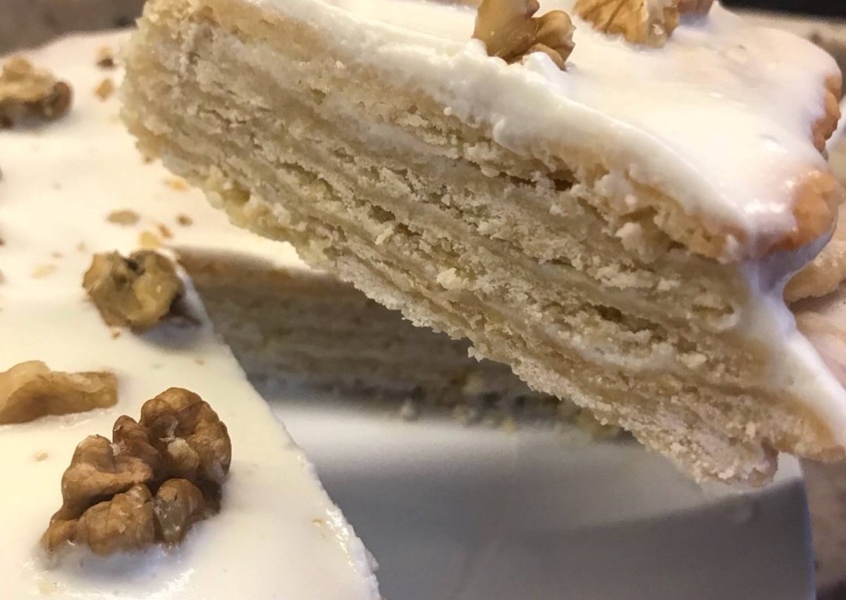 Торт из песочного теста со сметанным кремом