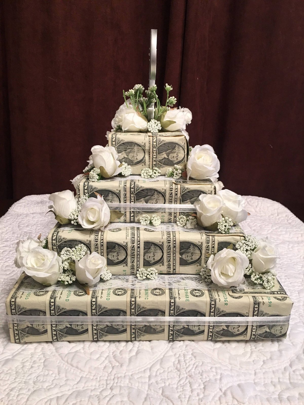 Денежный торт на свадьбу