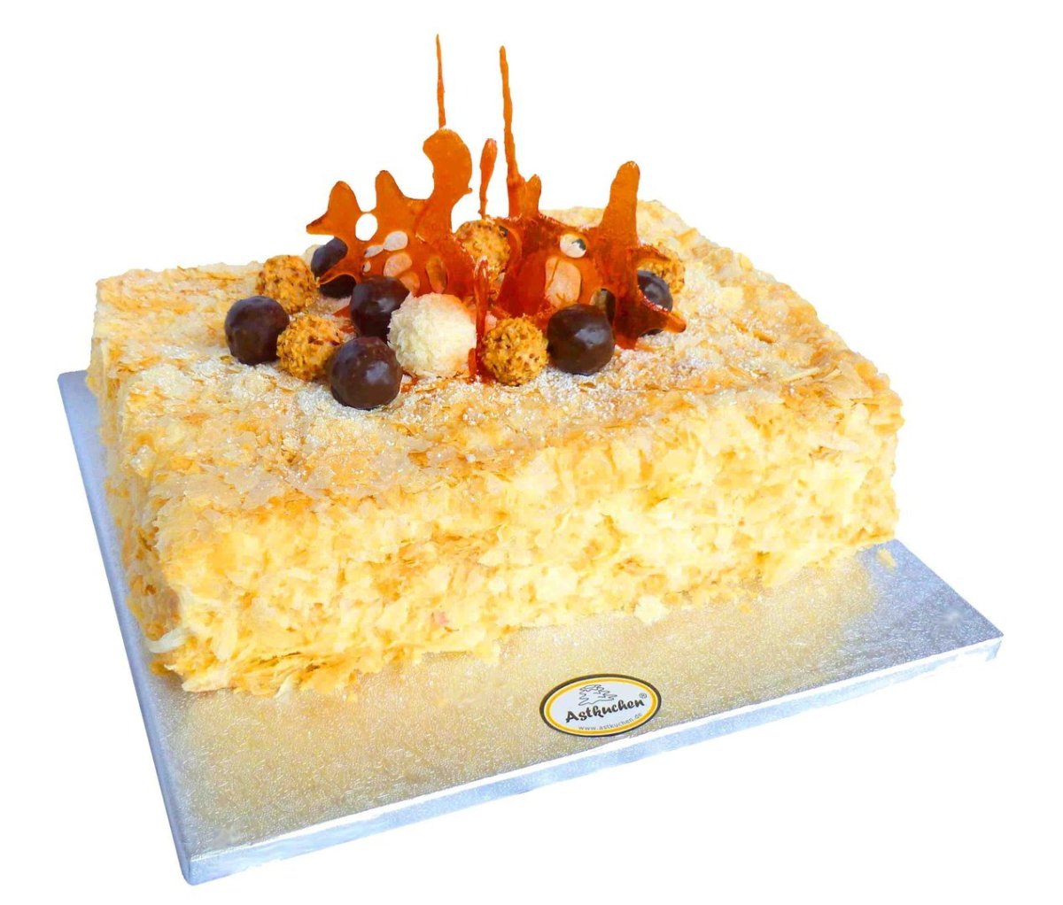 Украшение торта Наполеон на крестины