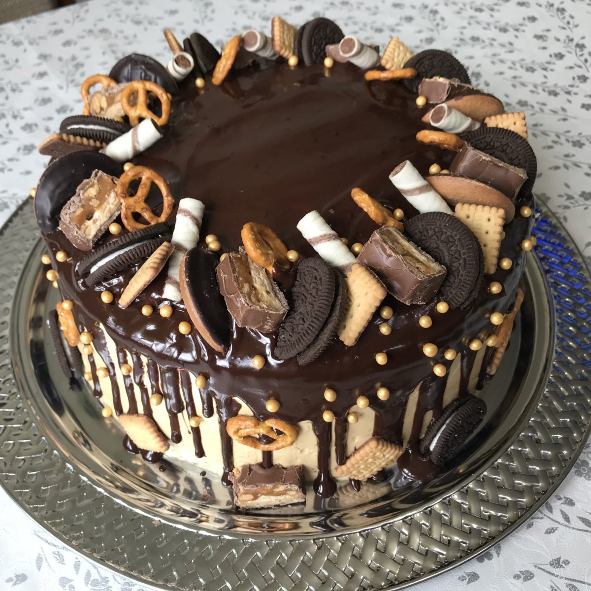 Торт Сникерс Лучано