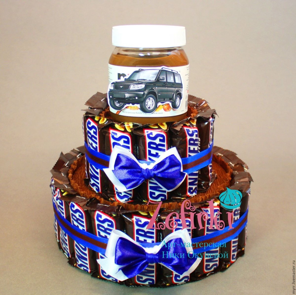 Букет из киндеров и Милки