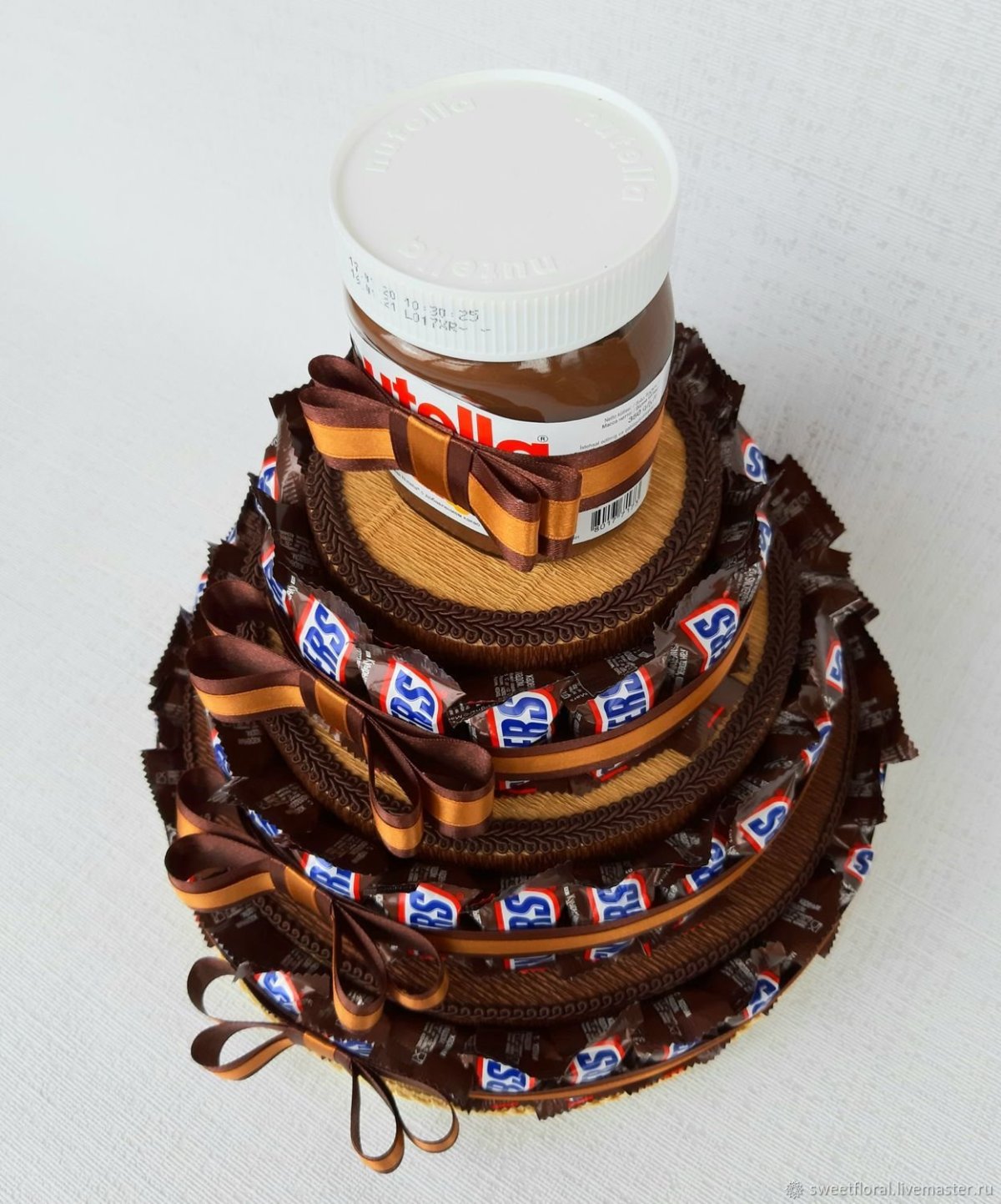 Корпоративные торты с шоколадками