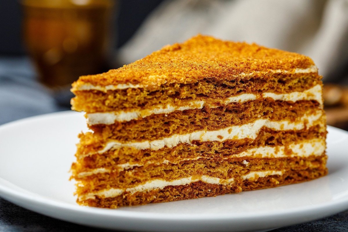 Двухъярусный медовик