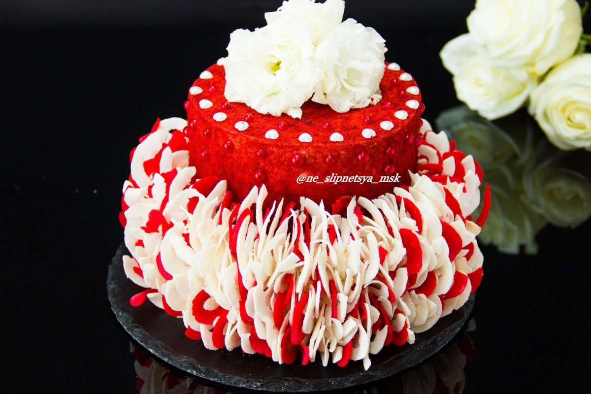 Торт красный бархат Метрополь