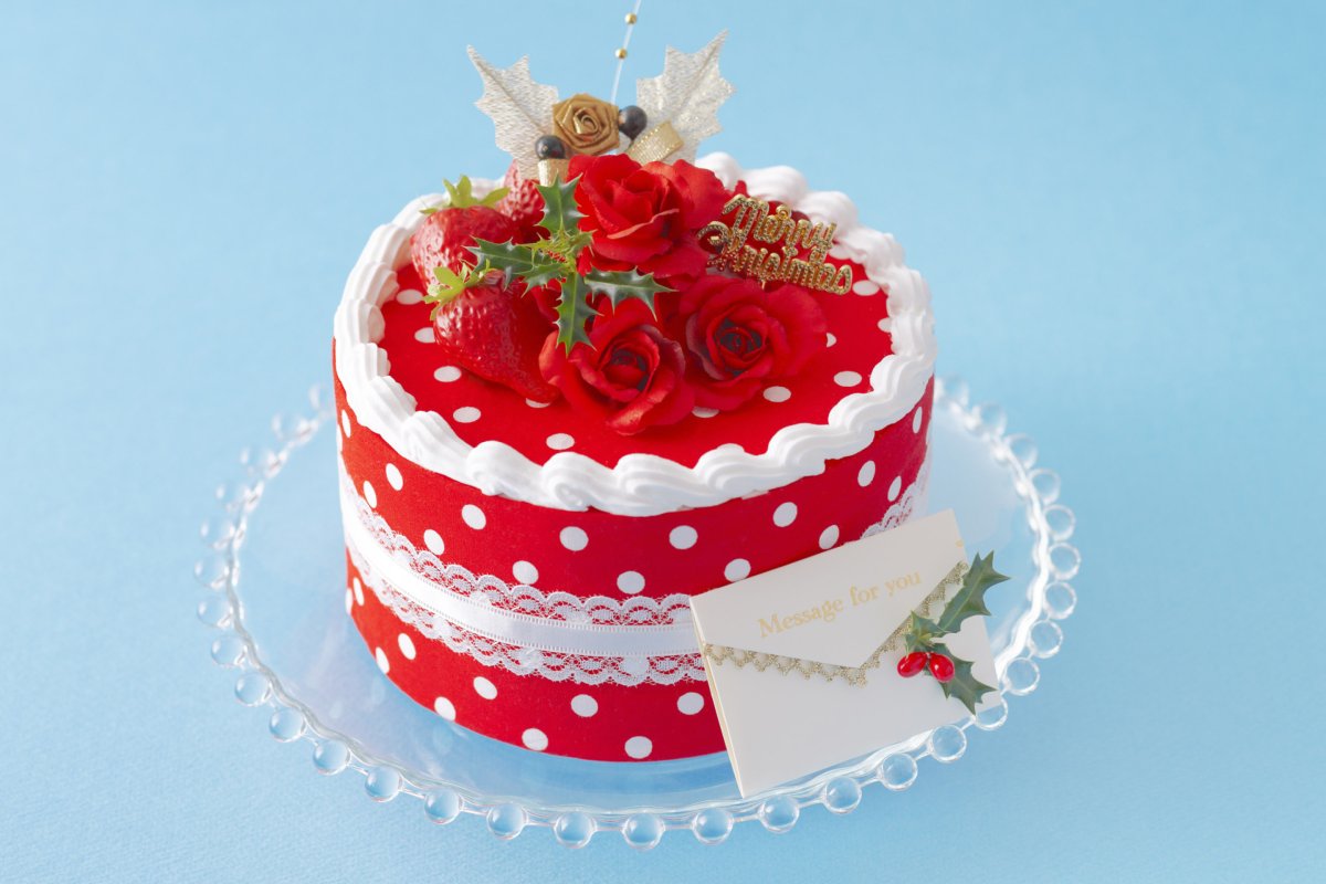 Украшение торта красный бархат Рафаэлло