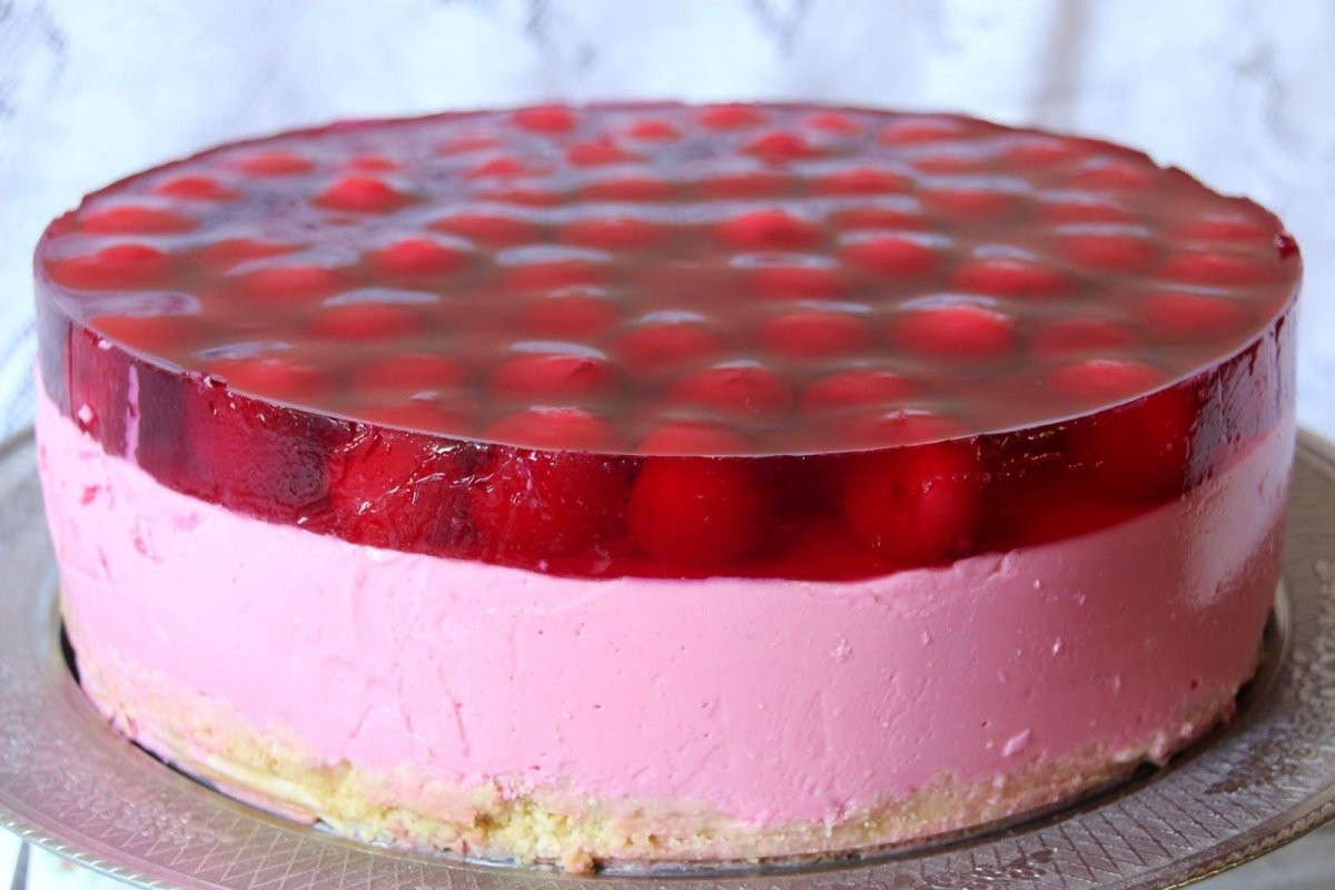 Торт с желейной прослойкой