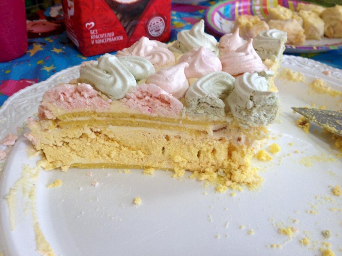 Торт "безе с фундуком" (Hazelnut Meringue Cake)