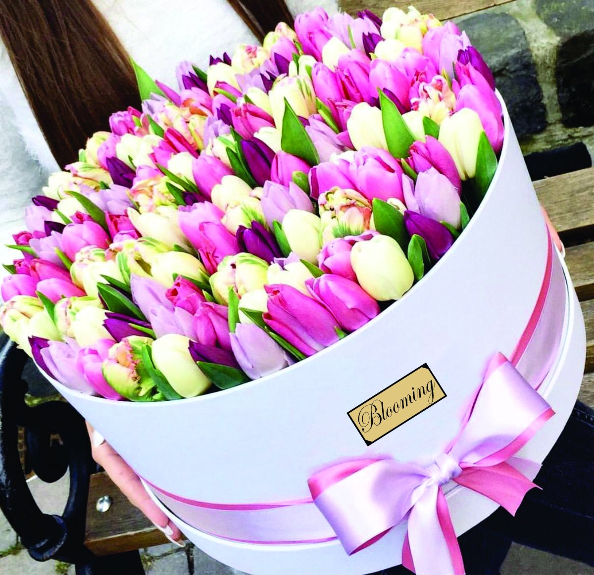 Шикарный букет тюльпанов