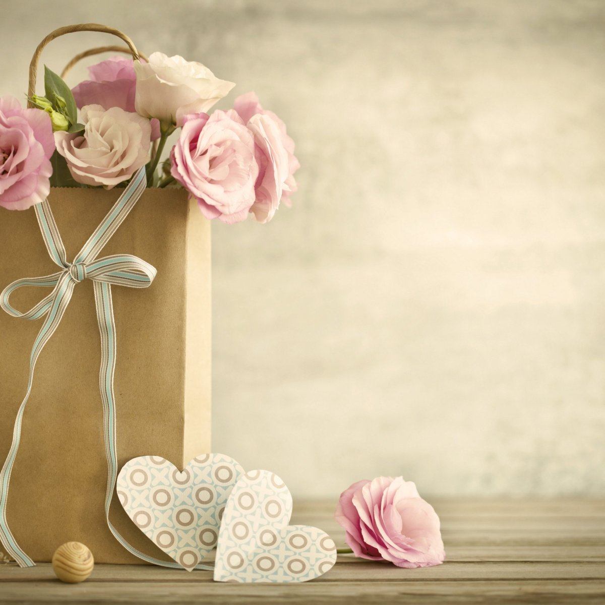 Поздравление с именинницей