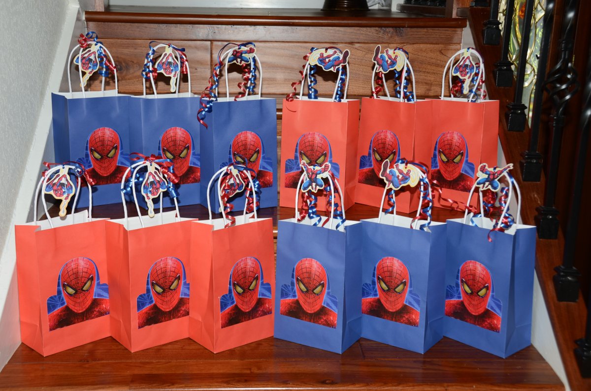 День рождения в стиле человек паук