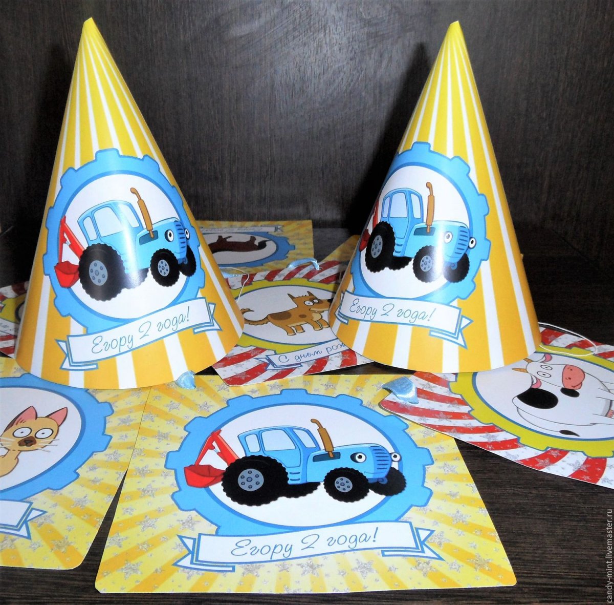 Трактор синий трактор