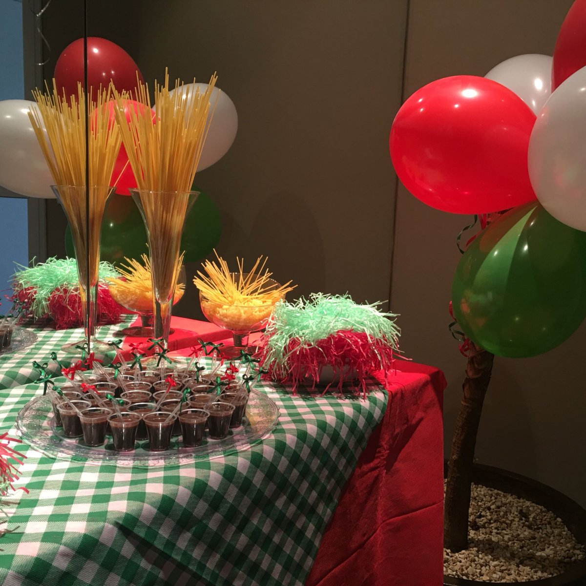 Вечеринка в итальянском стиле