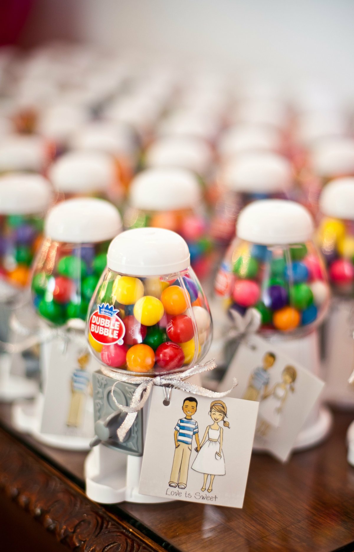 Букет из шоколадок и конфет для ребенка