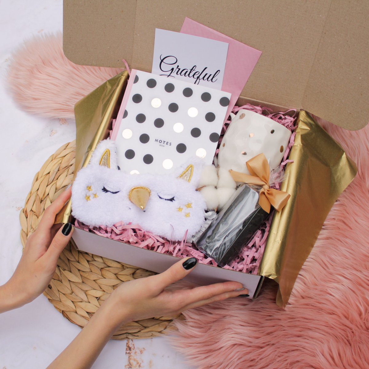 Коробка со сладостями