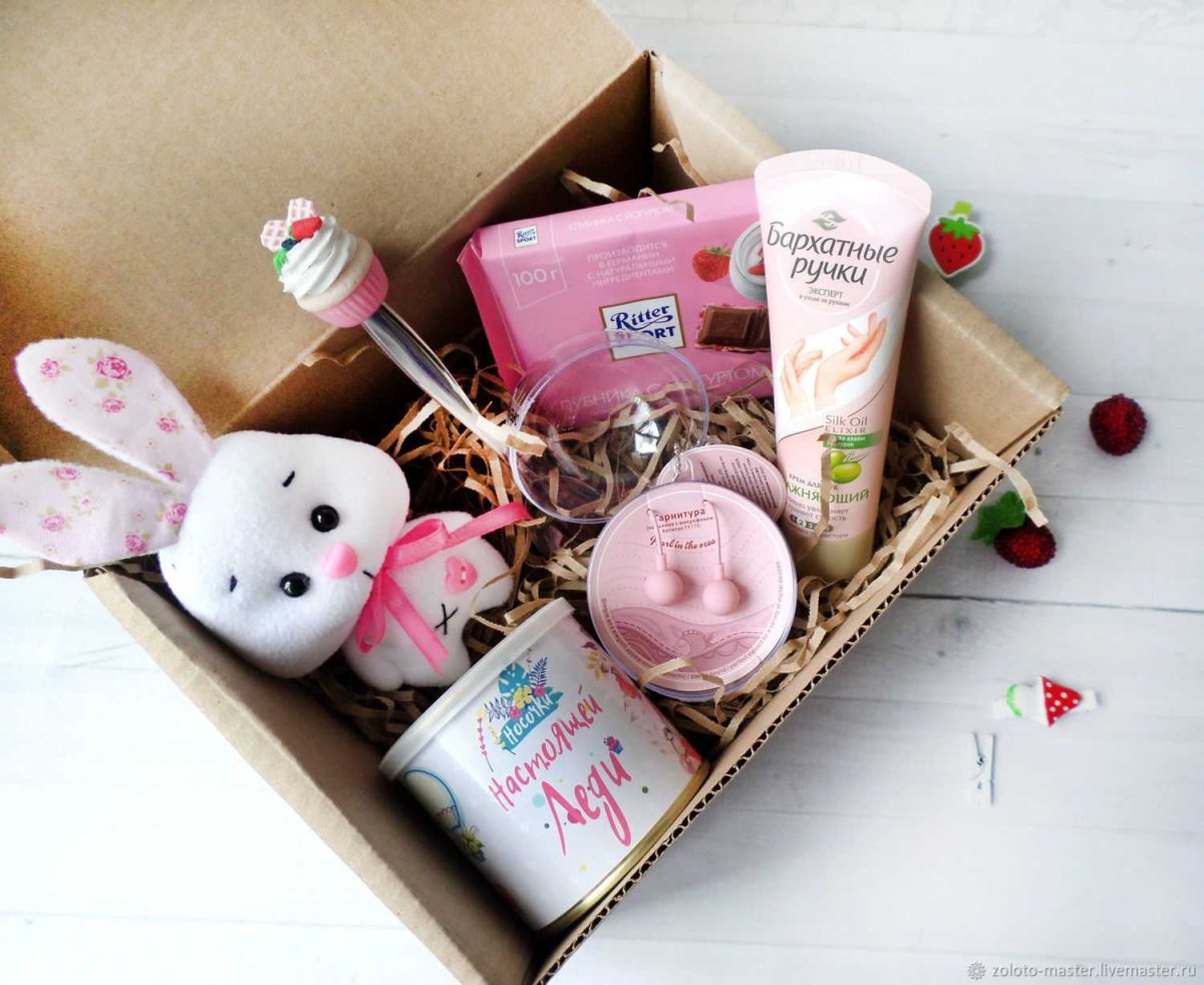 Подарочный бокс для подруги