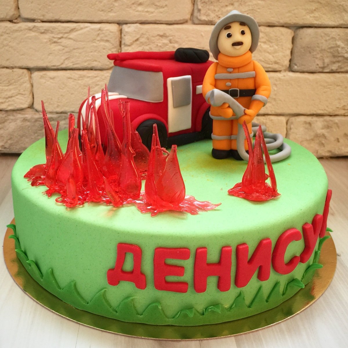 Торт «пожарному»