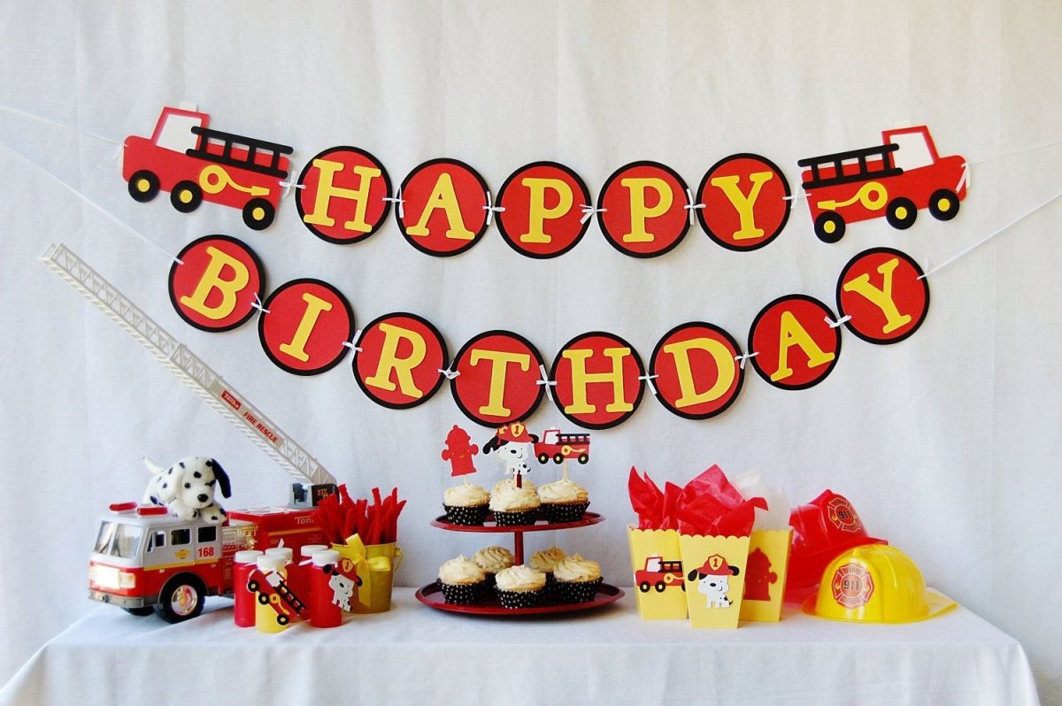 С днем рождения с пожарной машиной