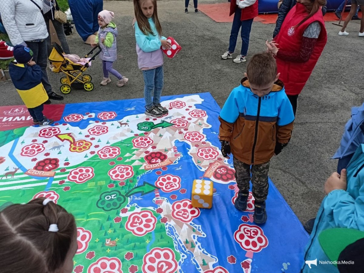 Фотозона на день воспитателя