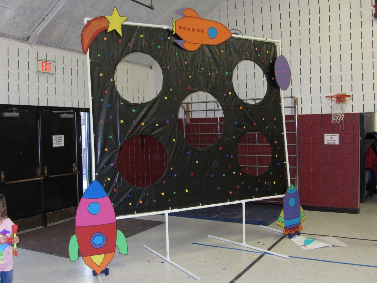 Детский праздник в стиле космос