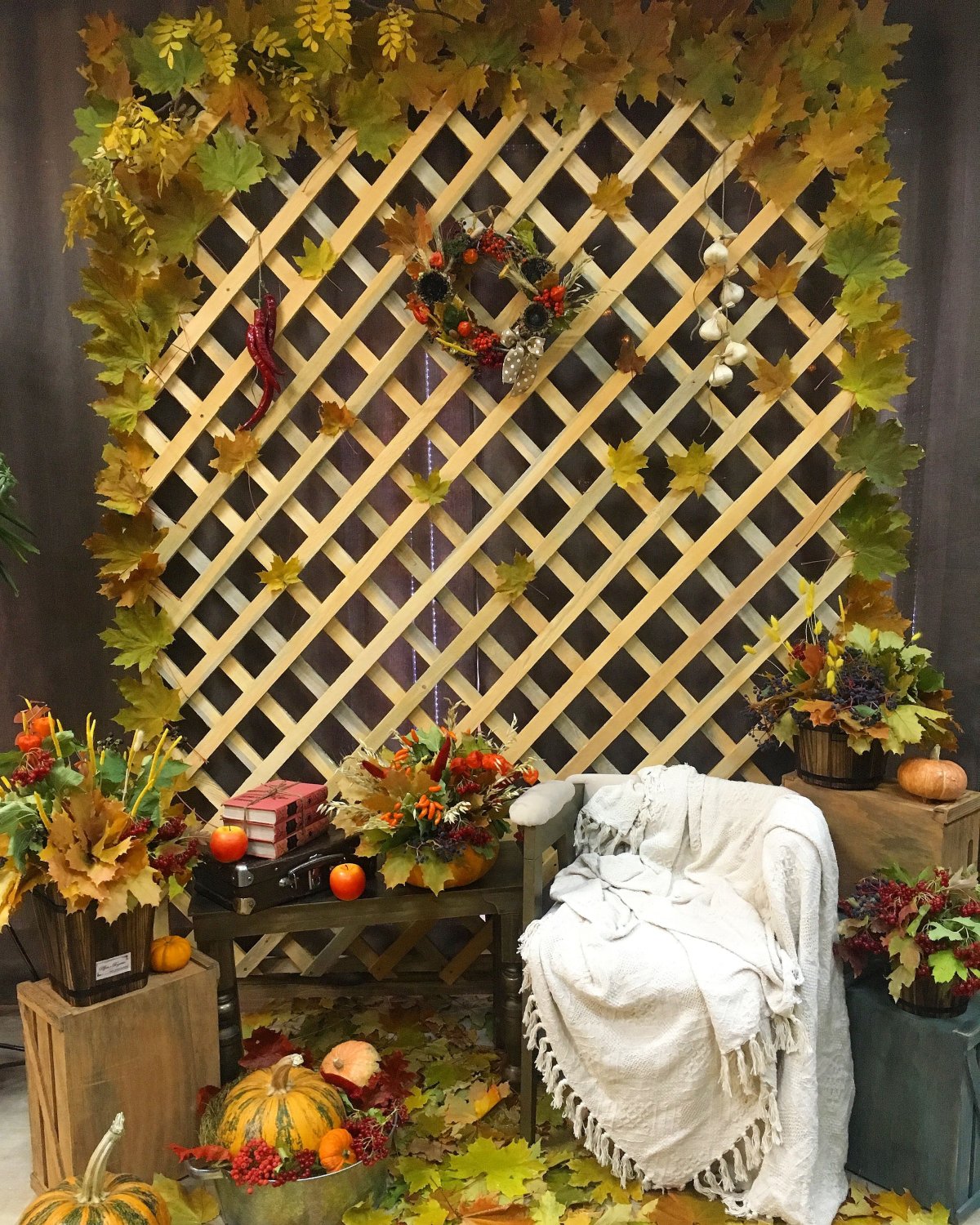 Украшение осенней фотозоны