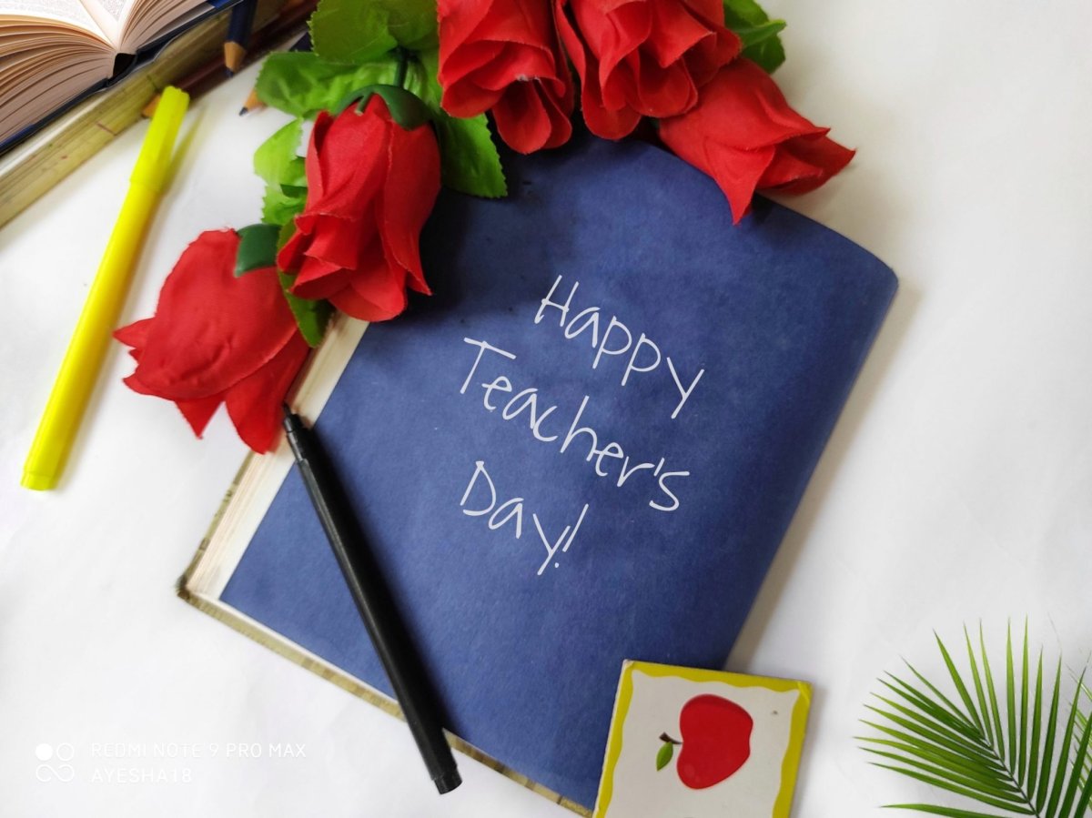 Открытка учителю английского языка