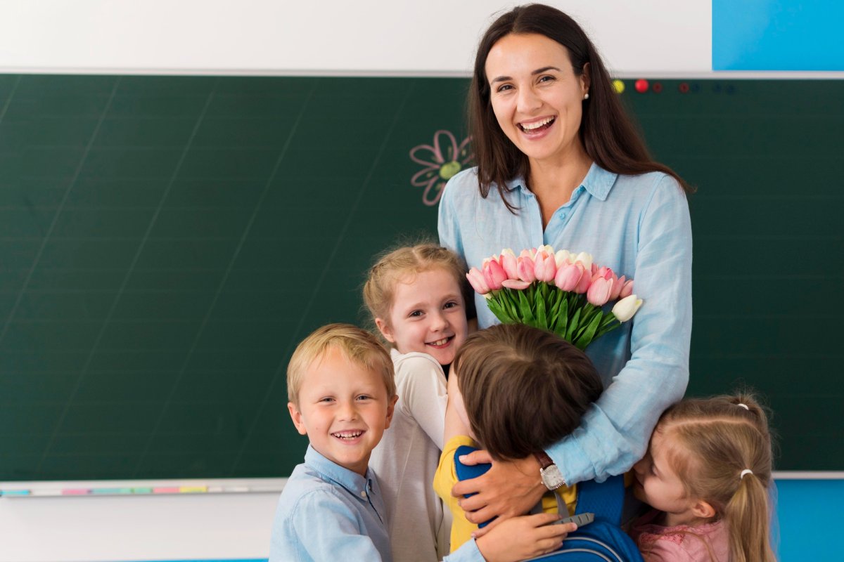 Учитель английского языка