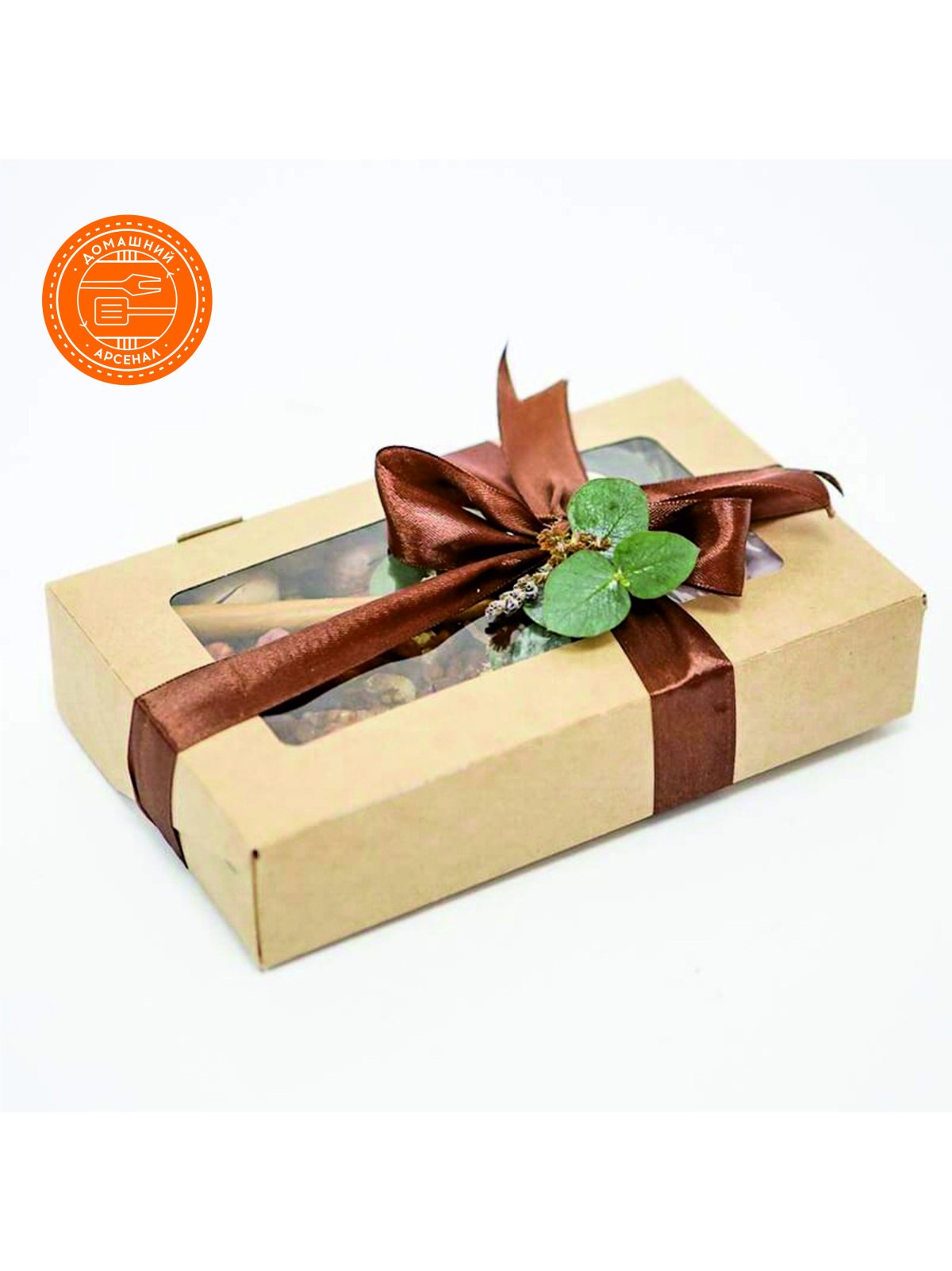 Подарок в крафтовой коробке