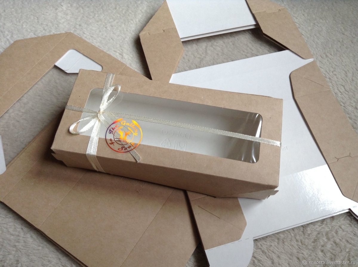 Коробка самосборная крафт с окошечком 25 15 4