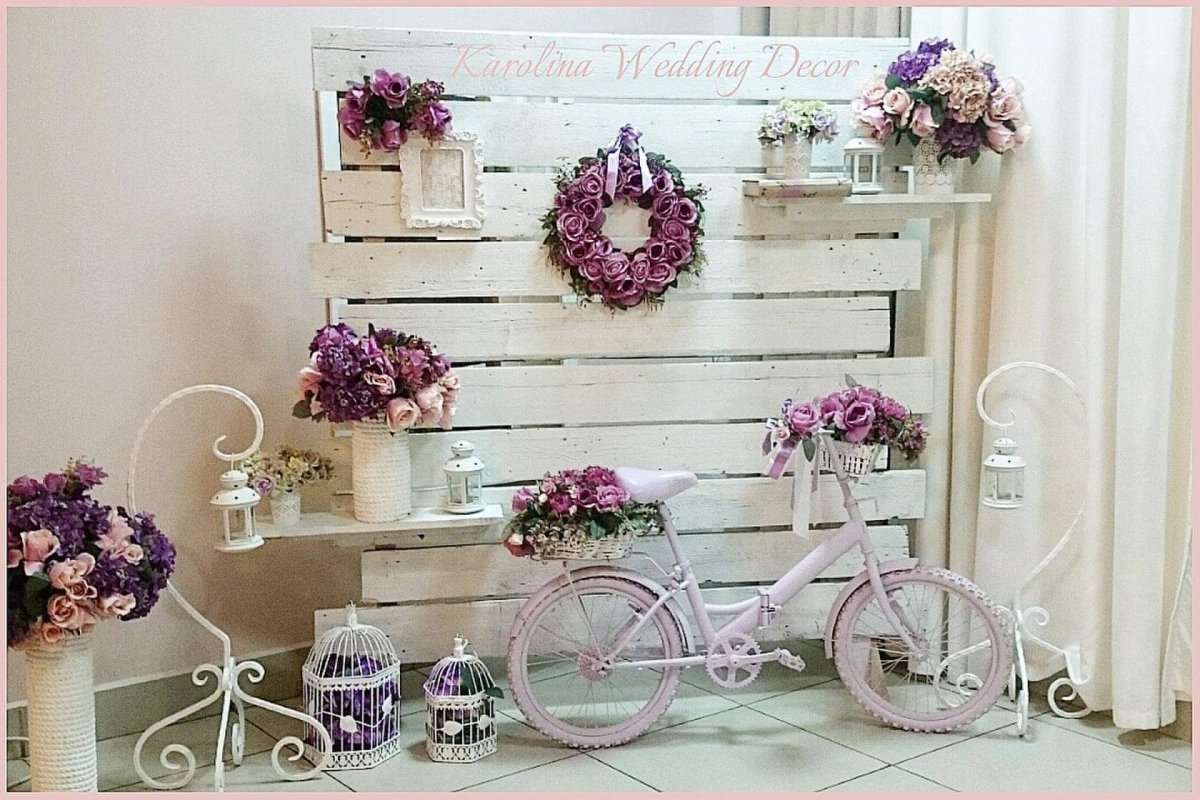 Фотозона с велосипедом