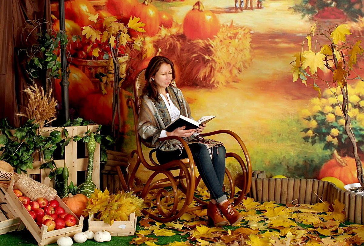 Фотозона осень в библиотеке