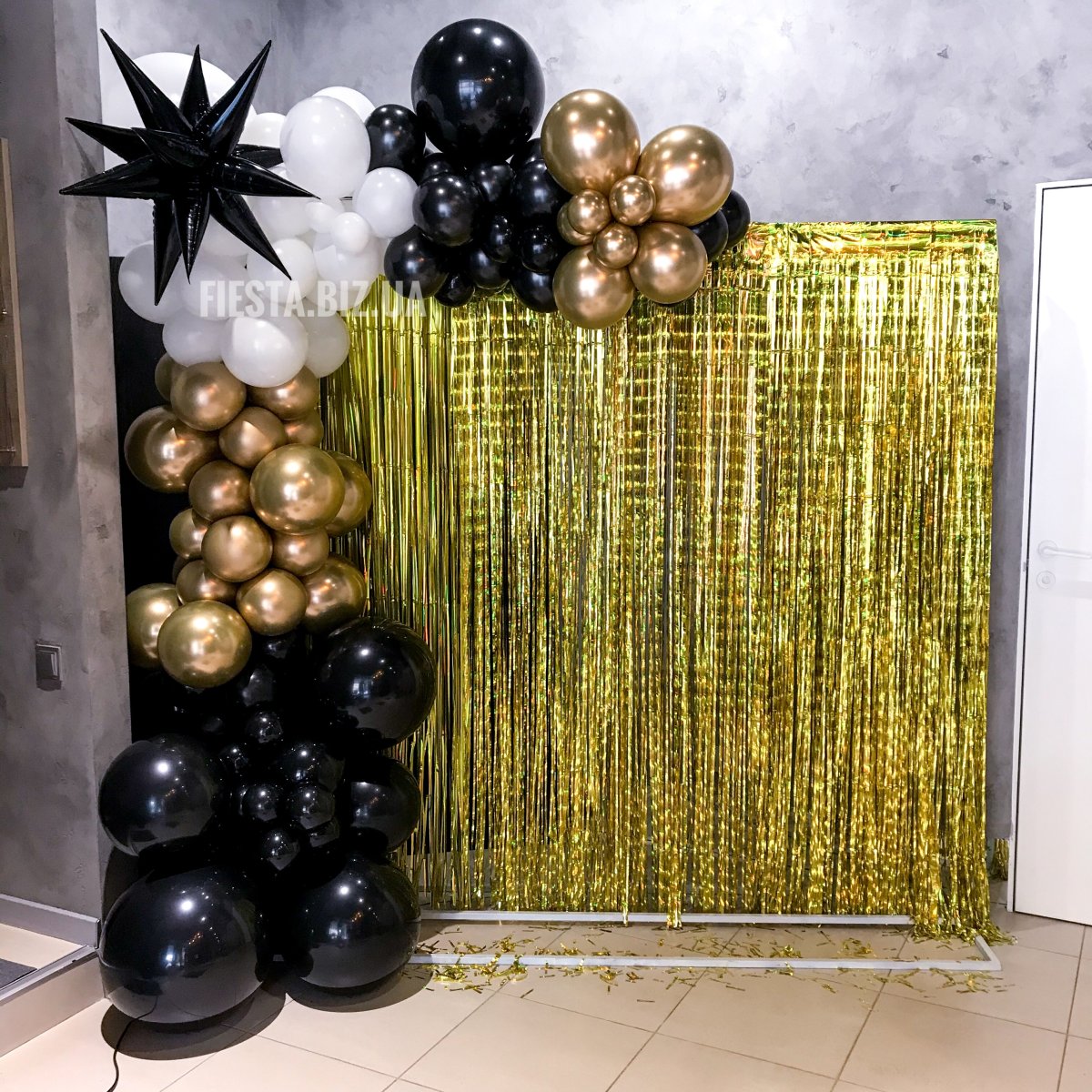 Фотозона с дождиком