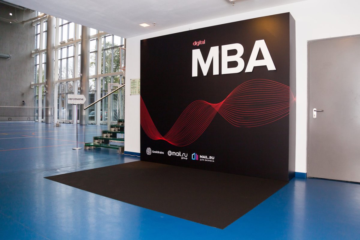 Декорации из фанеры