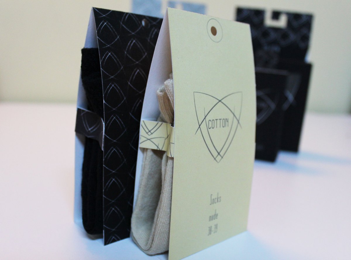 Конверт в виде смокинга