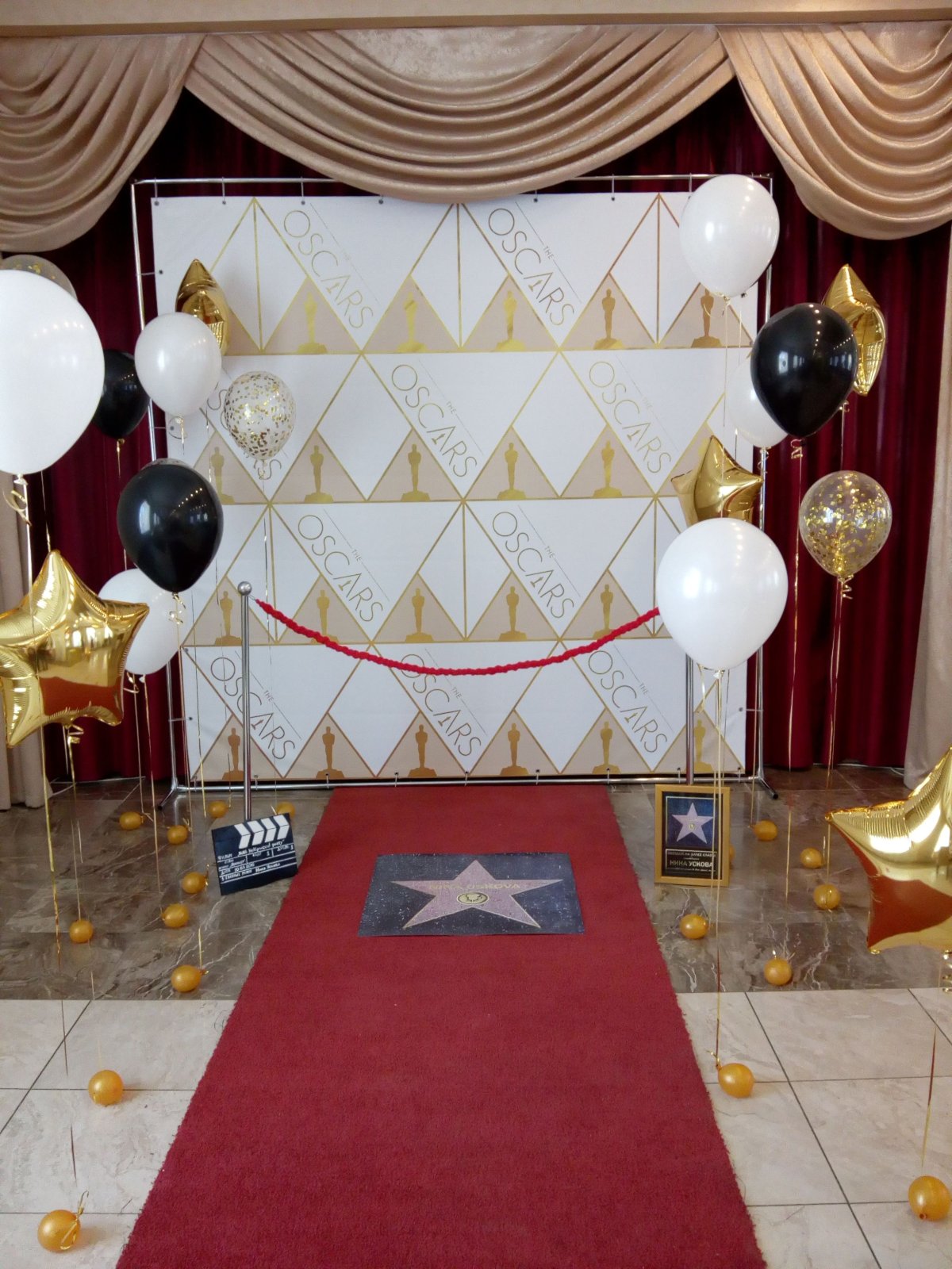 Украшение зала в стиле Голливуд