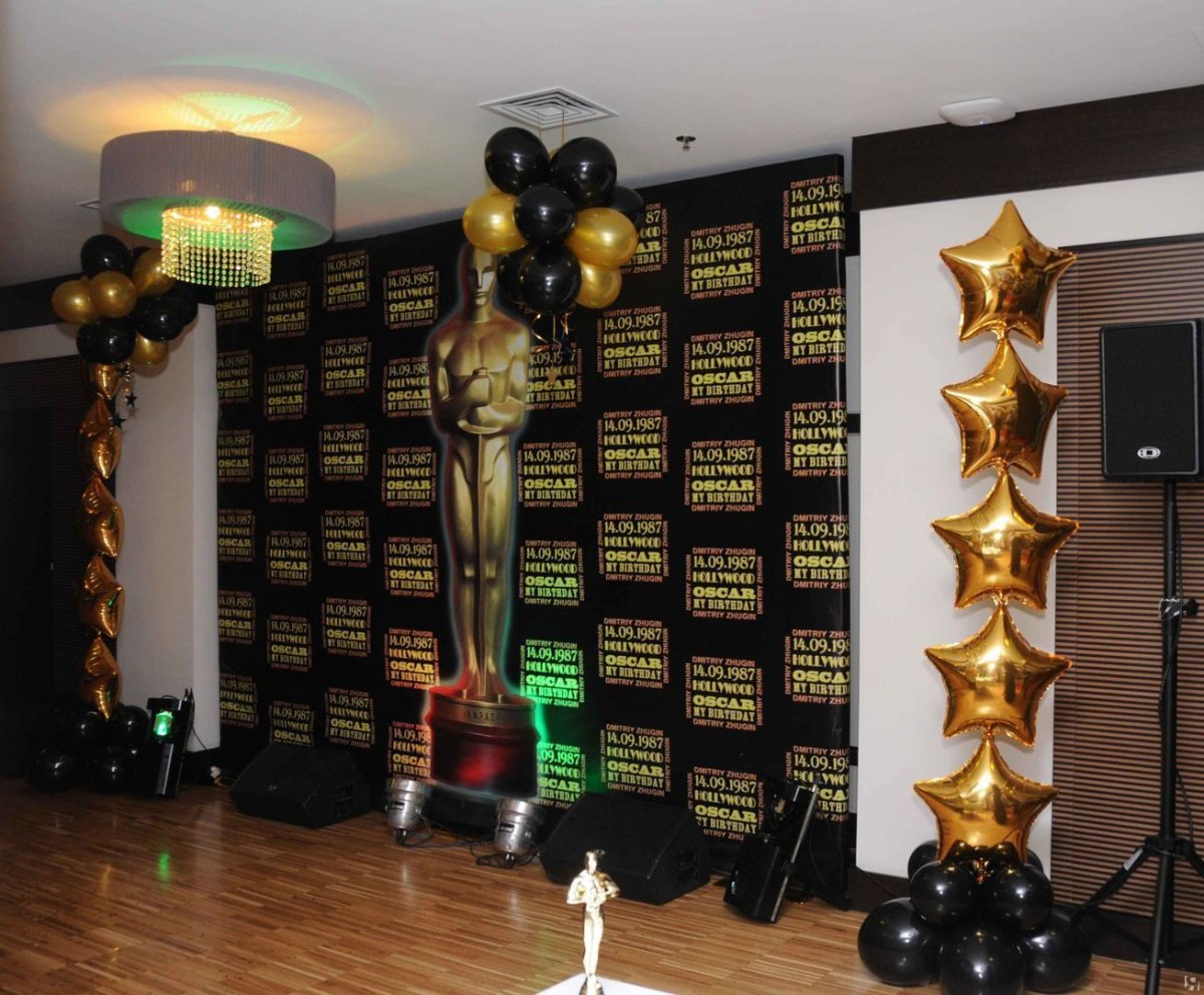 Украшение зала в стиле Оскар