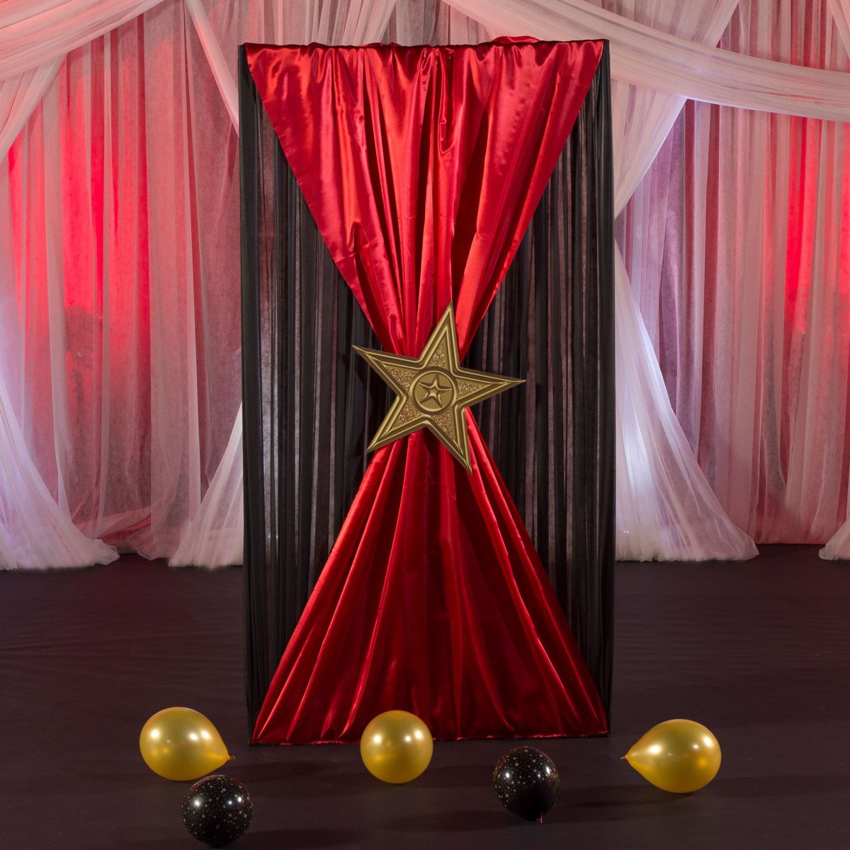 Оформление сцены