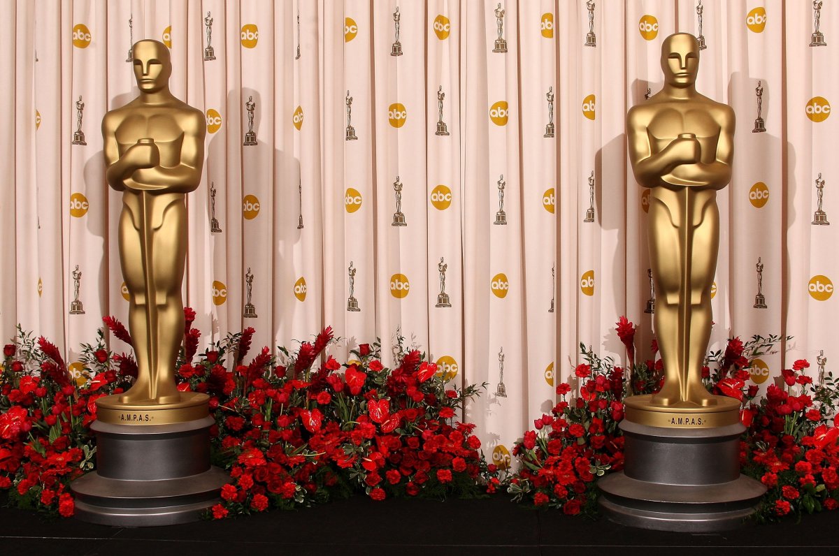 Украшение зала в стиле Оскар