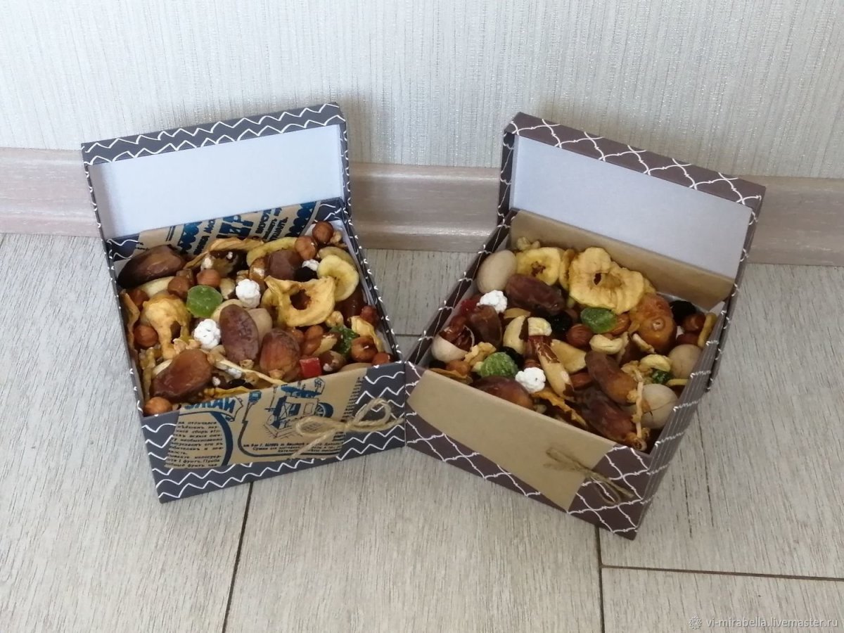 Коробочки с сухофруктами в подарок