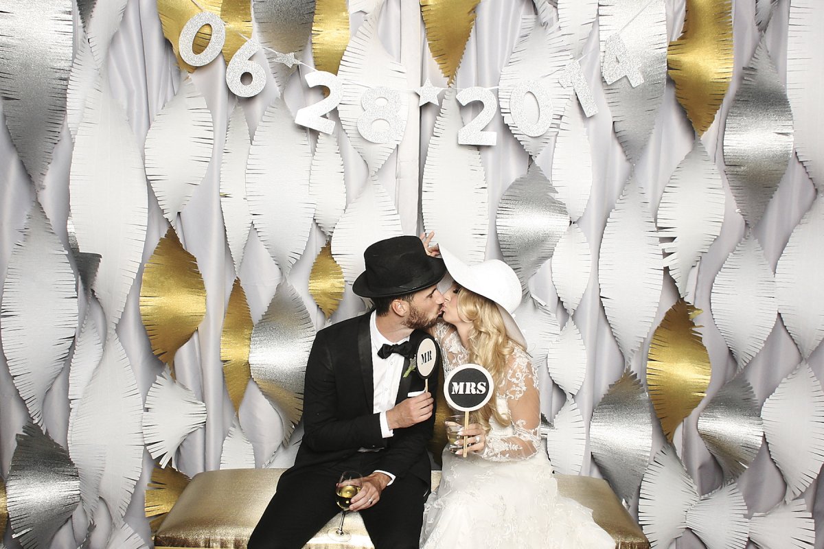 Фотозона на свадьбу