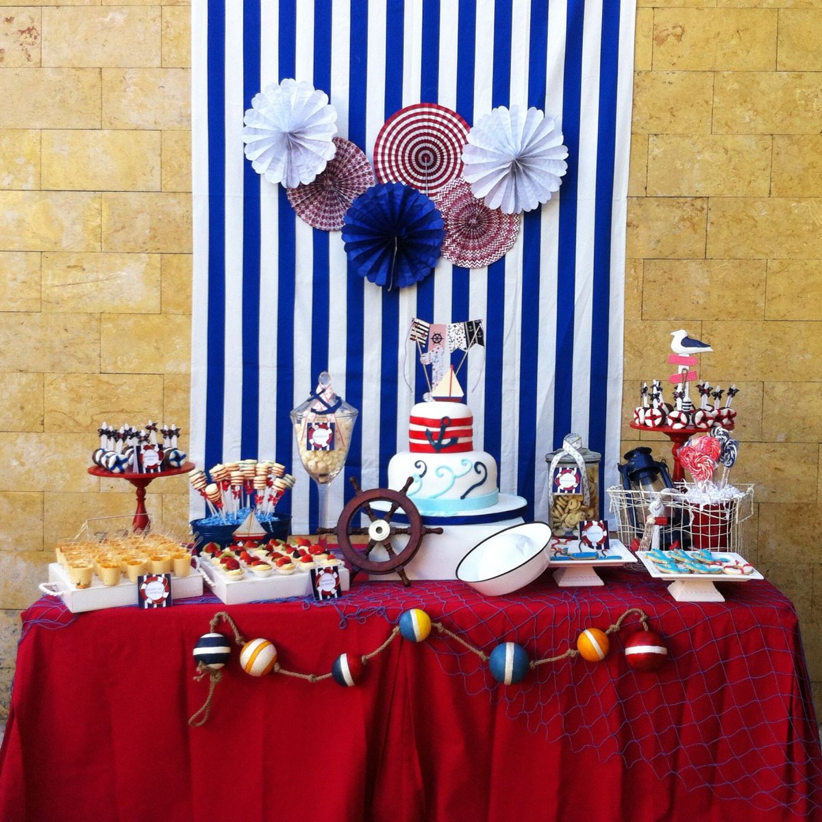 Фотозона в морском стиле