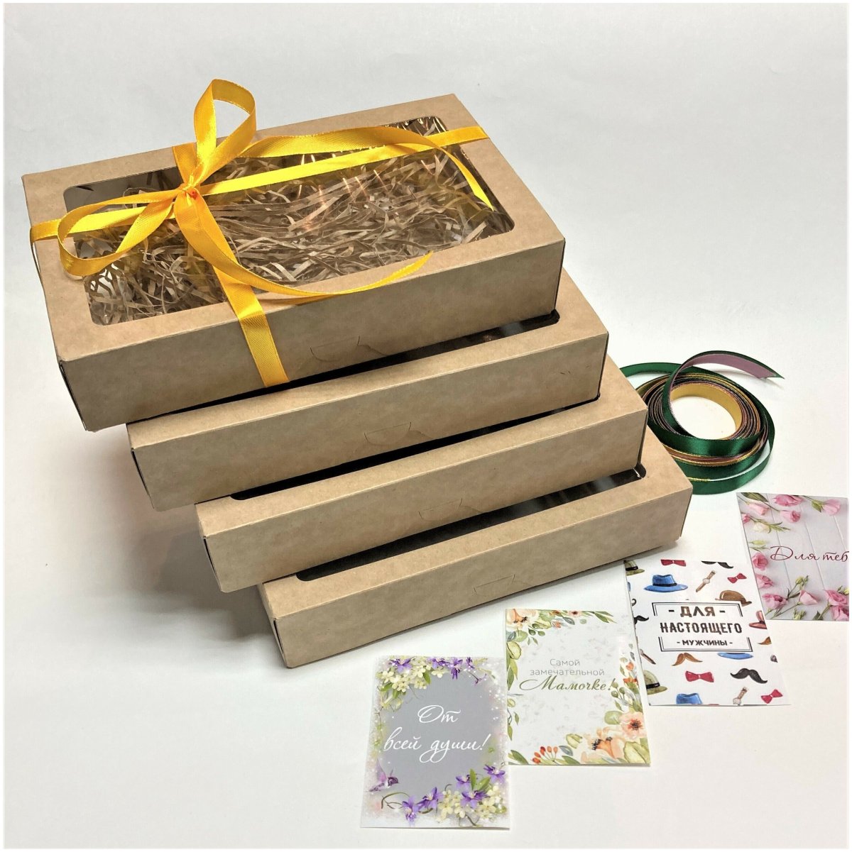 Коробка под зефир 250х150х70 белая с окном