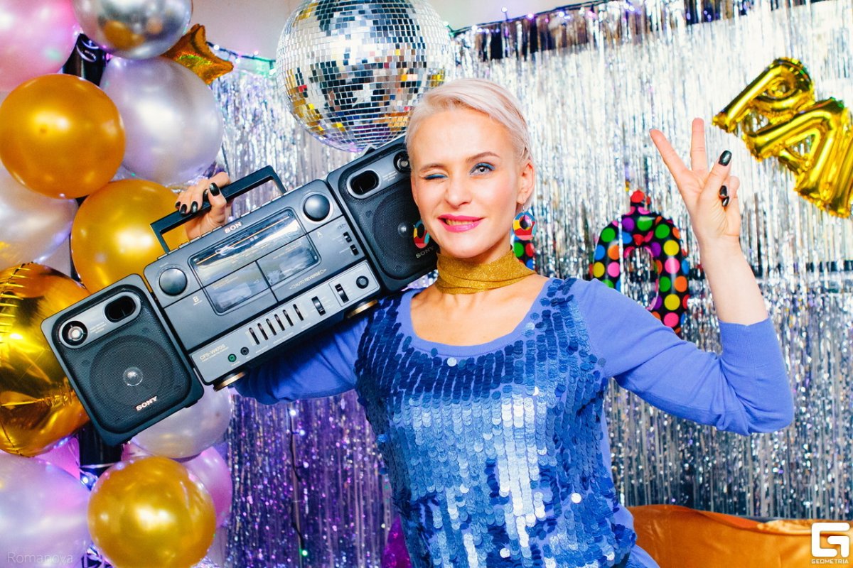 Фотозона в стиле 90 х годов