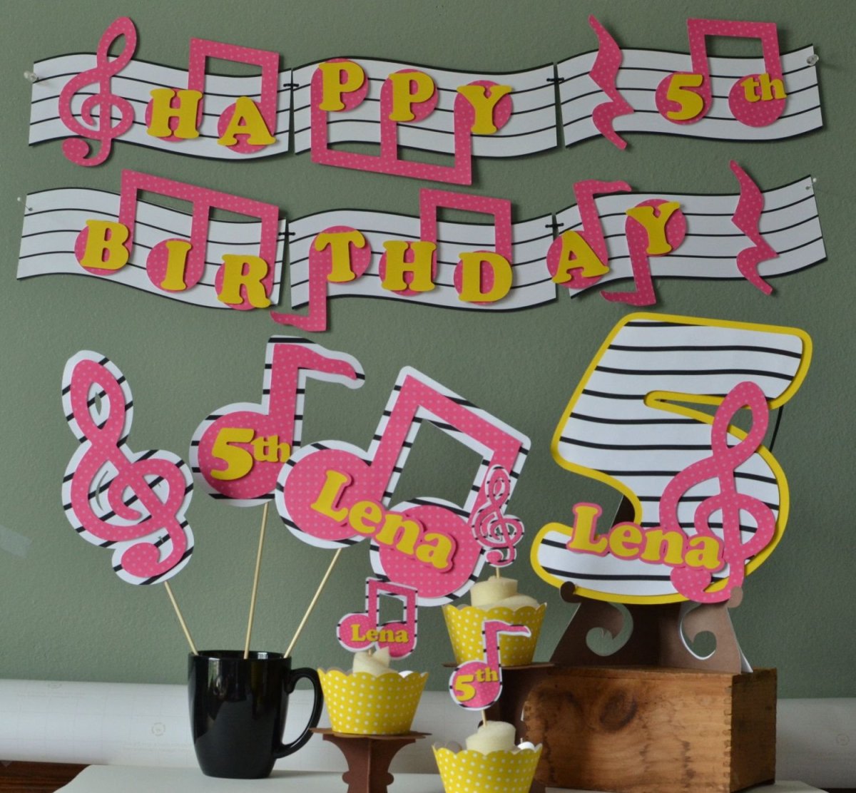 Фотозона в стиле Стиляги