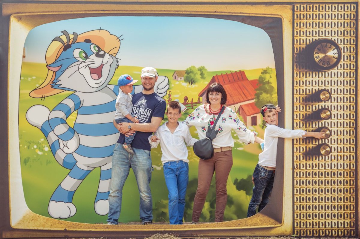 Картонные декорации