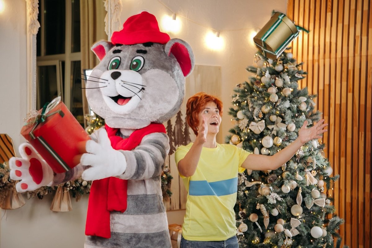 Картонные декорации новый год