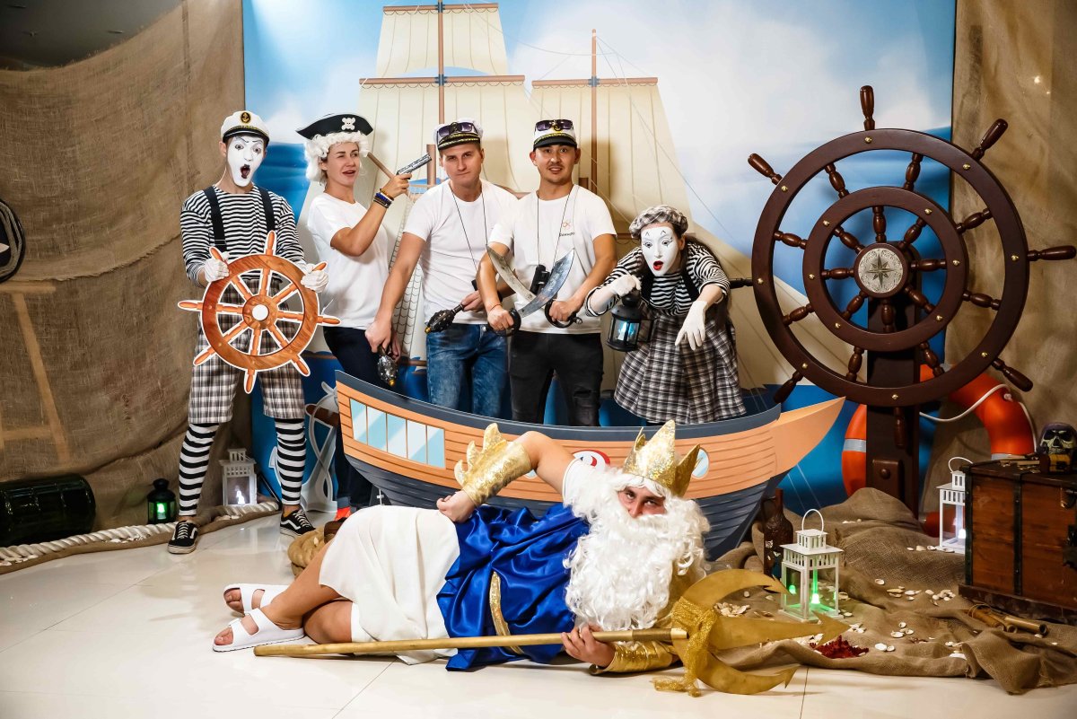 Декорации в парке