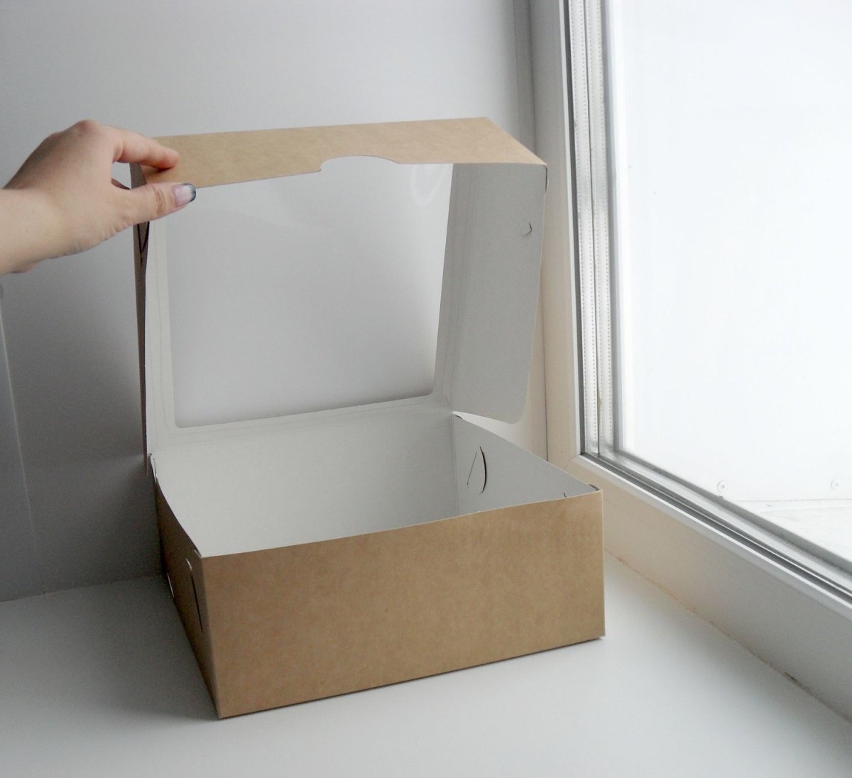 Коробка с окошком