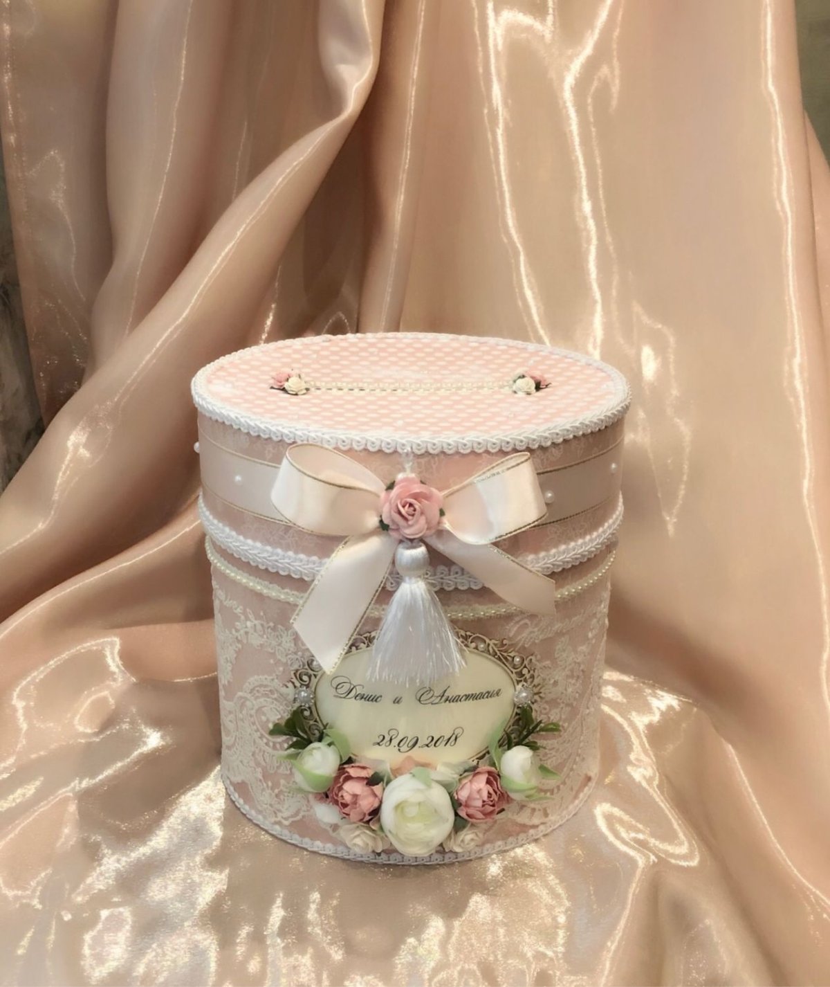 Свадебная казна в фиолетовом цвете