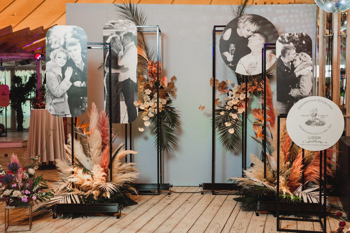 Фотозона на 8 марта